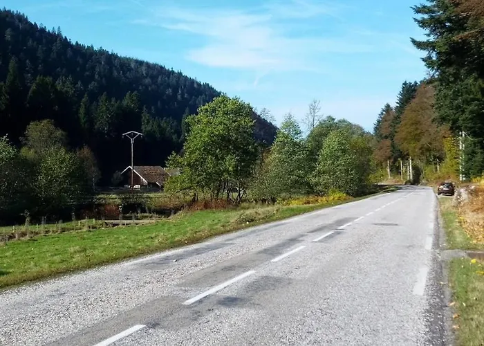 Maison Independ. 6 Personnes A 10 Mn De Gerardmer 度假居 沃洛格河畔格朗热